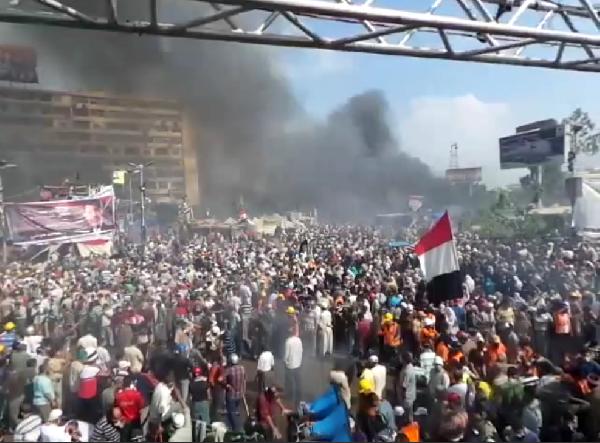 فيديو.. المشهد الأخير على منصة رابعة العدوية