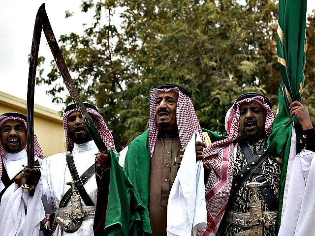 سفير سابق بالسعودية: المملكة تسخّر ثرواتها لنشر الإرهاب وتمويل “داعش”