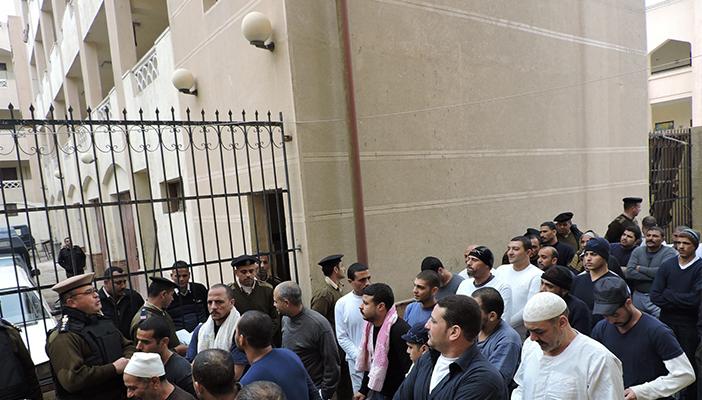 رابطة المعتقلين بالبحيرة: معتقلو الأبعادية يبدءون إضرابًا عن الطعام