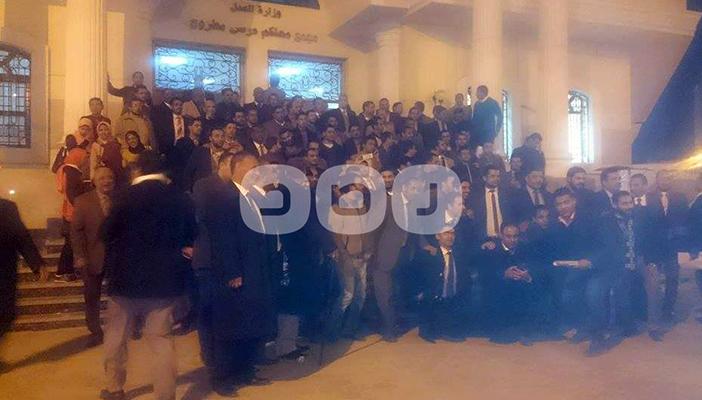 بالصور.. استمرار اعتصام محاميّ مطروح