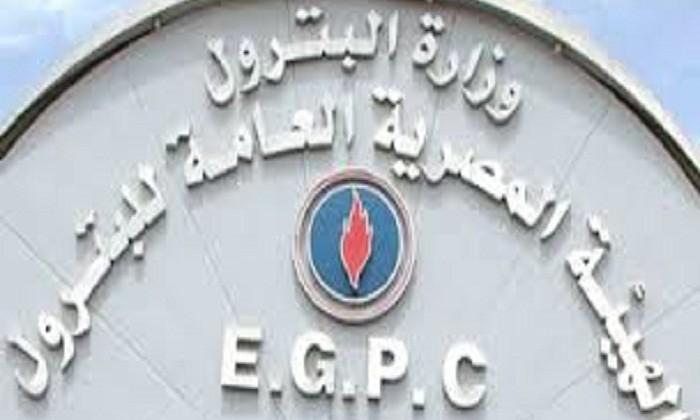 طارق الملا: 25% من العاملين في قطاع البترول المصري من النساء