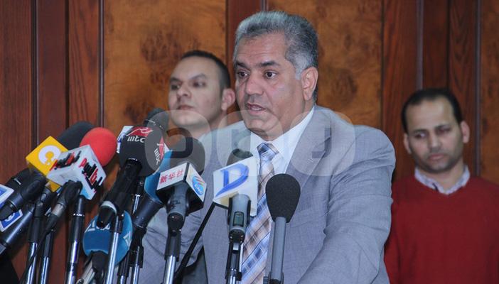 ممدوح الدماطي: “تمحير الآثار” لم يتم في عهدي وبيع أحجار الأهرامات كذب
