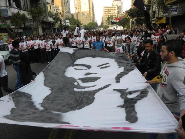 متظاهرو “القضاء العالي”  يقطعون شارع 26 يوليو ويغلقون محطة عبد الناصر