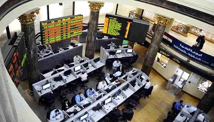 البورصة تخسر9 مليارجنيه وتسجل أكبر تراجع لها في 2015