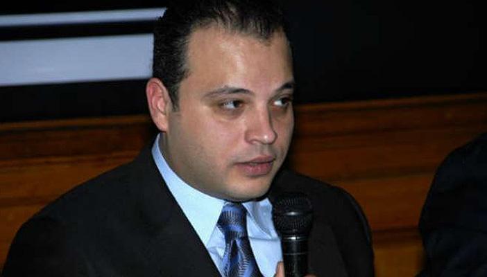 تامر عبدالمنعم: “سأعتزل الفن”.. و”فيس بوك”: خلصتنا منك مع السلامة