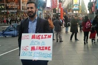 ذا ناشيونال: ظابط أمريكي سابق يتبنى حملة للدفاع عن المسلمين