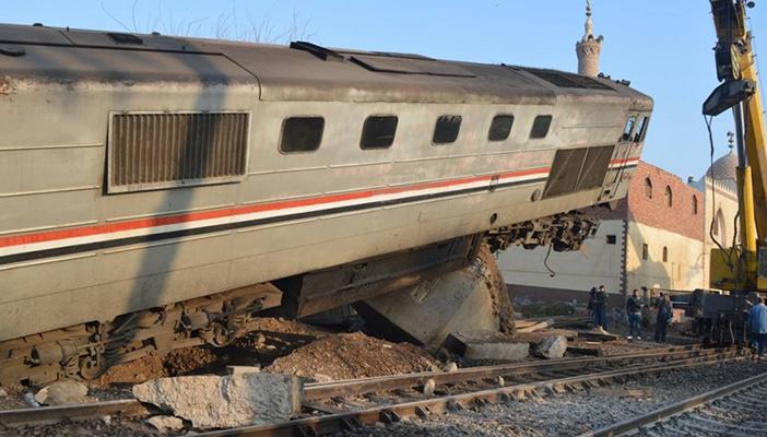 “اللجنة الفنية”  تحمل سائق قطار بنى سويف المسؤولية عن حادث الاصطدام
