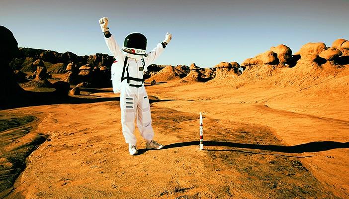 مصري و6 سعوديين ضمن المغادرين إلى المريخ للأبد