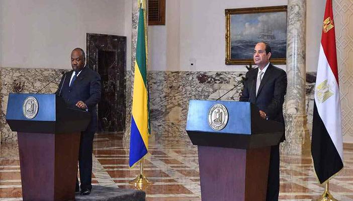 السيسي يتجاهل غليان الأطباء ويعلن: تقديم خدمات صحية لشعب الجابون