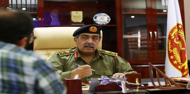 الجيش الليبي يمنع سفر النساء الليبيات للخارج من دون “محرم”