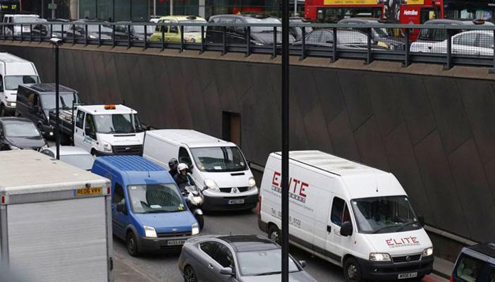 الفئران الجائعة تتسبب في فوضى مرورية في “بروكسيل”