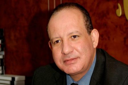 مواقع إخبارية تتناقل نبأ استقالة عبد الغني من حساب مزيف