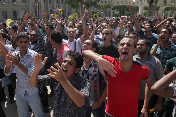 إدانة حقوقية لأول حكم سياسي بلاسندقانوني ضد طلبة الأزهر