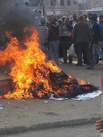 أهالي “المحلة” يرفضون دعوات العصيان المدني ويواصلون العمل