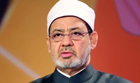 شيخ الأزهر: آراء “كبار العلماء” لا تصدر تحت سيف التهديد