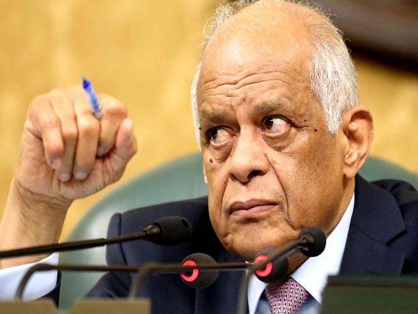 بعد رفض عبد العال زيارة أقباط سيناء..هل يستدعي رئيس الحكومة لإستجوابه؟