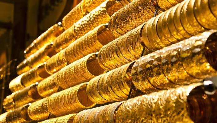 الذهب يتراجع.. عيار 21 يسجل 595 جنيهًا