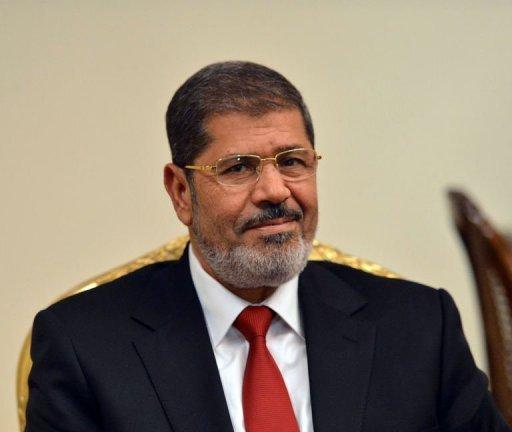 الرئيس يصل أكادمية الشرطة لاستئناف المحاكمة