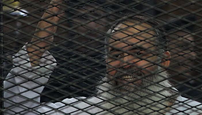 أبو إسماعيل وطلاب الأزهر وكنيسة كرداسة.. أبرز قضايا اليوم