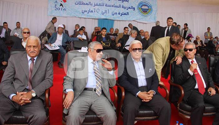 بالصور.. انطلاق البطولة الدولية للقفز بالمظلات في مصر بمشاركة قطر