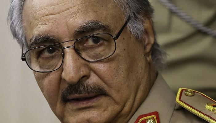 برلمان طبرق المنحل يعين قائد الانقلاب رئيسًا لقواته