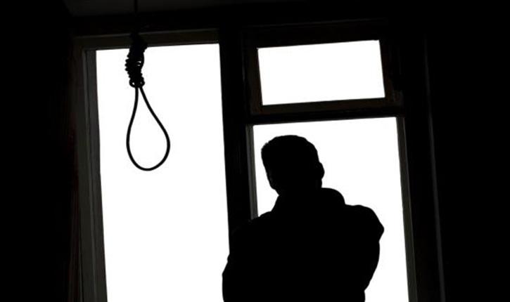 فوكاتيف: كيف يحاول فيس بوك إيقاف حالات الانتحار في البث الحي له؟
