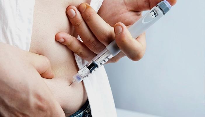 لمرضى السكري.. احذر تكرار حقن الإنسولين بنفس الموضع