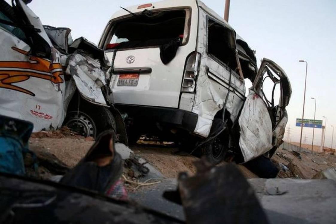 مصرع وإصابة 15 شخصا في حادث تصادم على الطريق الزراعي بالبحيرة