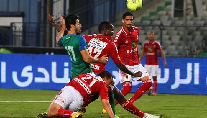 تعرف على القنوات الناقلة للقاء الأهلي والمقاصة