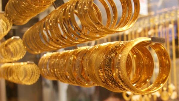 تراجع حاد في أسعار الذهب.. عيار 21 يفقد 7 جنيهات