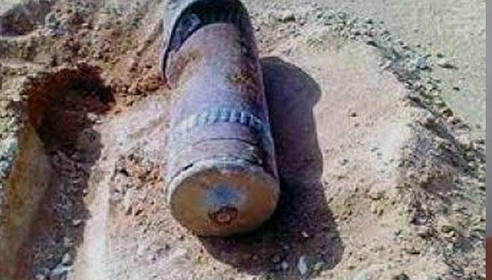 العثور على دانة مدفع من مخلفات الحرب العالمية الثانية في مطروح