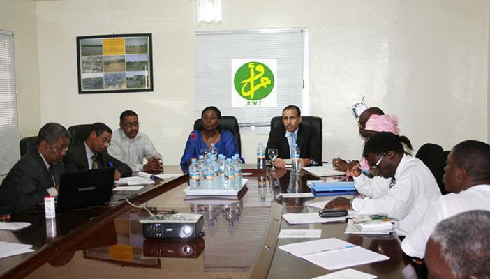 “الإفريقية لحقوق الإنسان” تمهل السيسي 15 يوما لوقف التعذيب بالعقرب