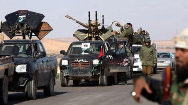 “فجر ليبيا” تسيطر على معسكر غرب طرابلس