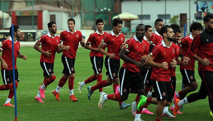 تعرَّف على القنوات الناقلة لمباراة الأهلي أمام ريكرياتيفو الأنجولي