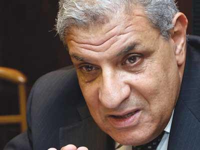 آيات عرابي: عائلة رئيس وزراء مصر يهودية بأسماء اسلامية