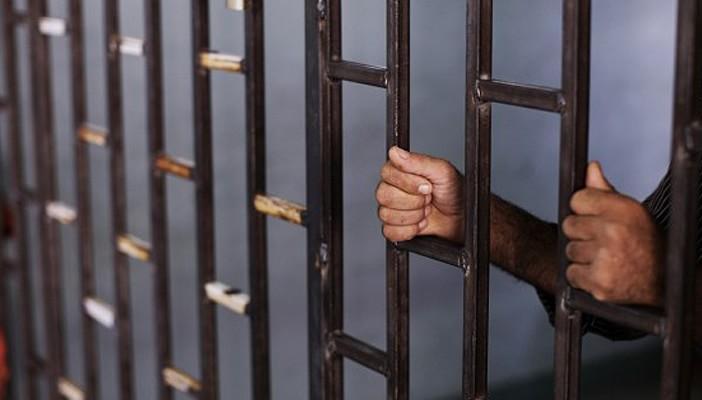 أسرة طالب معتقل من الإسكندرية تؤكد تعرضه للتعذيب