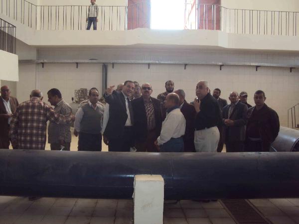 محافظ سوهاج :الانتهاء من محطتين للشرب قريبًا