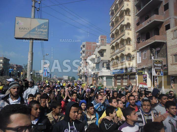 بالصور.. مسيرات وسلاسل بشرية في الشرقية رفضا للانقلاب