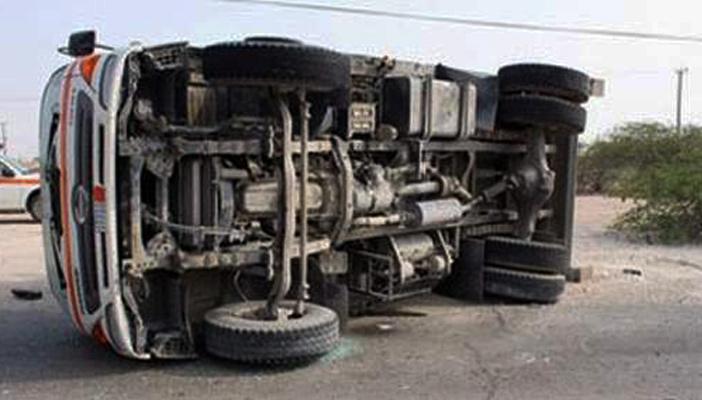 وفاة عامل وإصابة 8 آخرين في حادث انقلاب سيارة بالمنيا