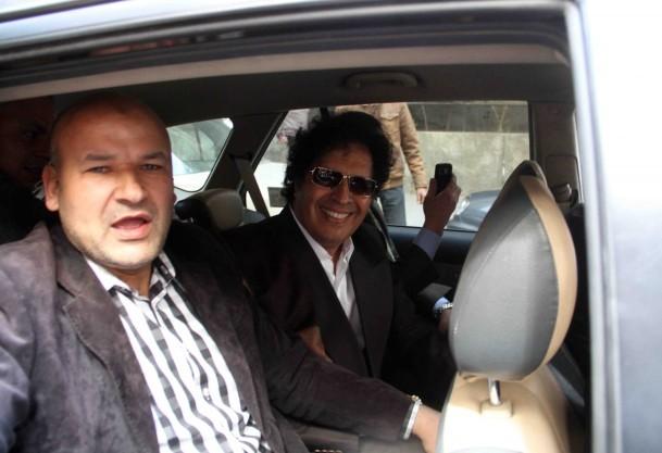 توقعات بالقبض على بقية رجال القذافي بمصر خلال 48 ساعة