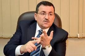 أسامة هيكل: شهر العسل انتهى مع الحكومة وسنحاسبها على القروض