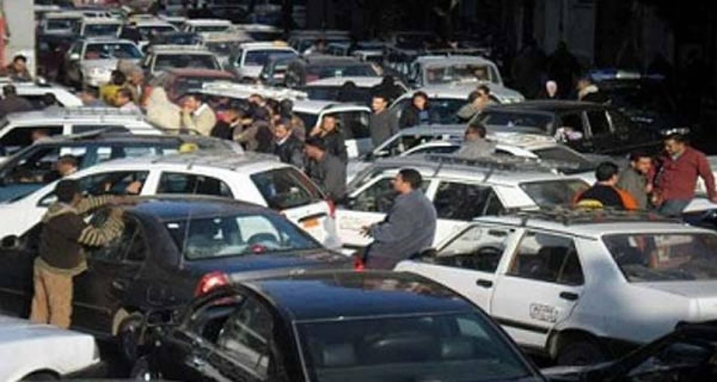 تكدس مروري أعلى دائري المنيب بسبب حادث تصادم