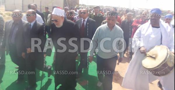 “زفة بلدي” في استقبال”علي جمعة”بالوادي الجديد