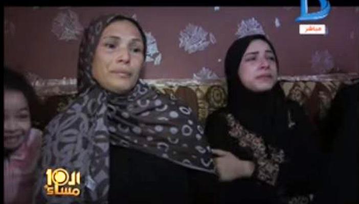 بالفيديو.. أسر شهداء حافلة المعتمرين: “الحكومة فين؟ محدش بيرد علينا”