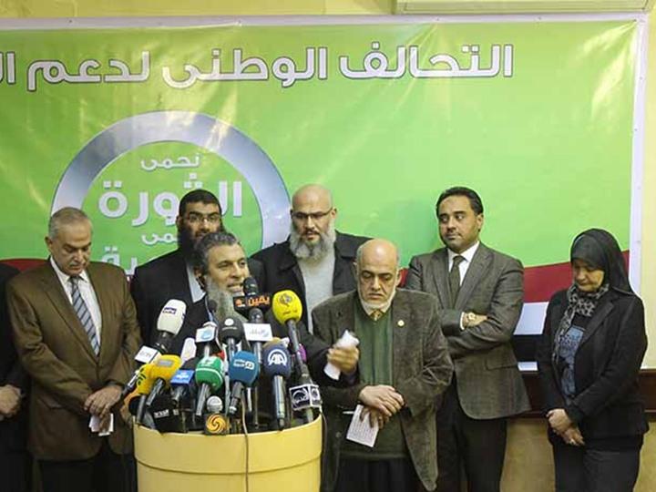 خلافات معارضي الخارج تهدد وحدتهم.. والشريف لـ”رصد”: ليس وقته