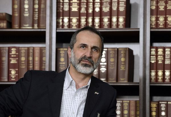 رئيس الائتلاف السورى المعارض يدين اغتيال البوطى