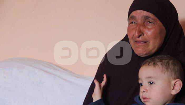 بالصور.. والدة سامحي مصطفى: ابني يموت ببطء في قبر يسمى “العقرب”