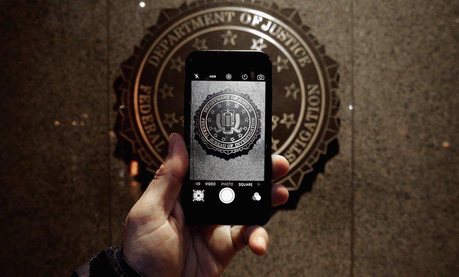 الحكومة الأميركية تقترب من إيجاد وسيلة لاختراق هواتف آيفون