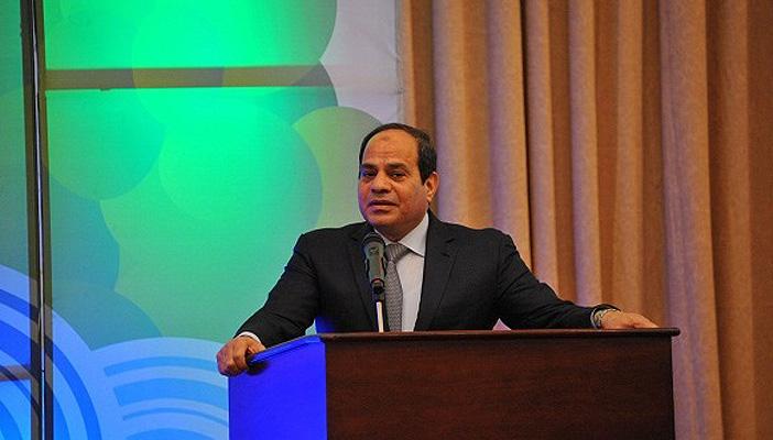 بعد كلمته بإثيوبيا.. نشطاء: السيسي يقدم فروض الطاعة