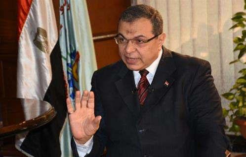 وزير القوى العاملة يتعهد باستمرار عدم التعيين في الحكومة